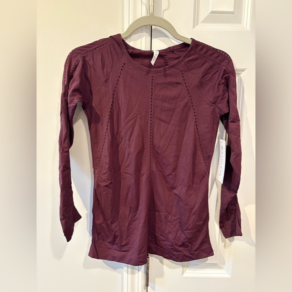 Athleta Foothill Long Sleeve Top in Maroon New - Picture 2 of 7